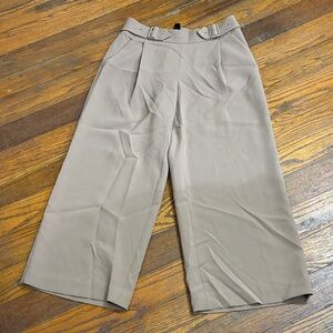 White House Black Market Taupe Ankle Pants women’s size 0R